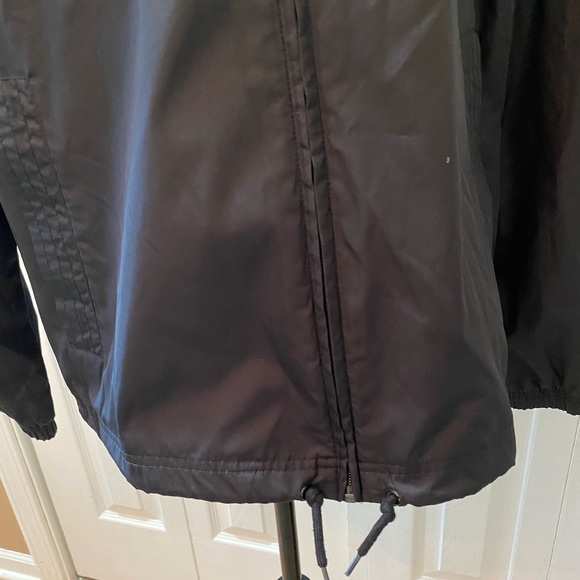 Adidas black windbreaker - Picture 4 of 9
